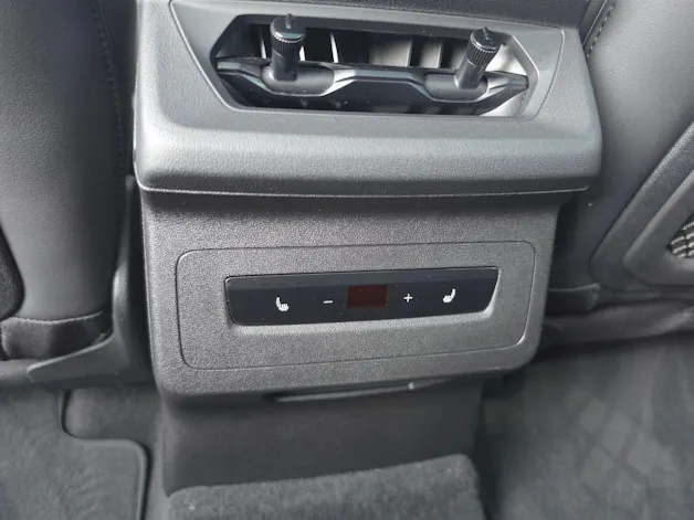 AUDI SQ6 e-tron quattro
