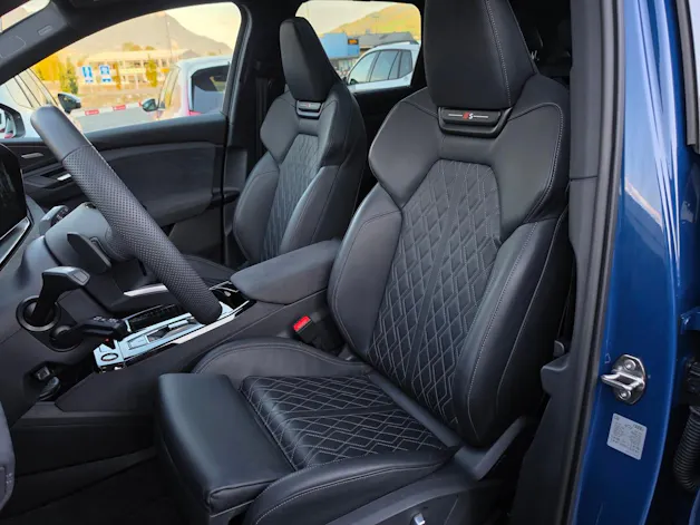 AUDI SQ6 e-tron quattro