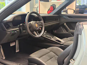PORSCHE 911 Carrera 4 GTS Cabriolet
