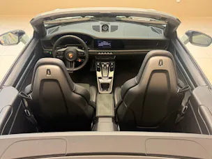 PORSCHE 911 Carrera 4 GTS Cabriolet