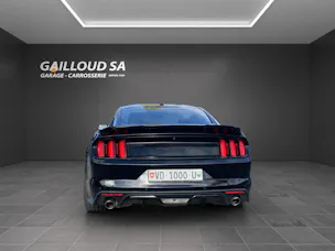FORD Mustang Fastback 5.0 V8 GT Automat