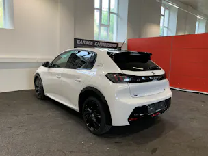 PEUGEOT 208 1.2 PureTech GT EAT8
