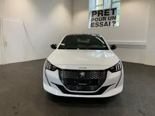 PEUGEOT 208 1.2 PureTech GT EAT8