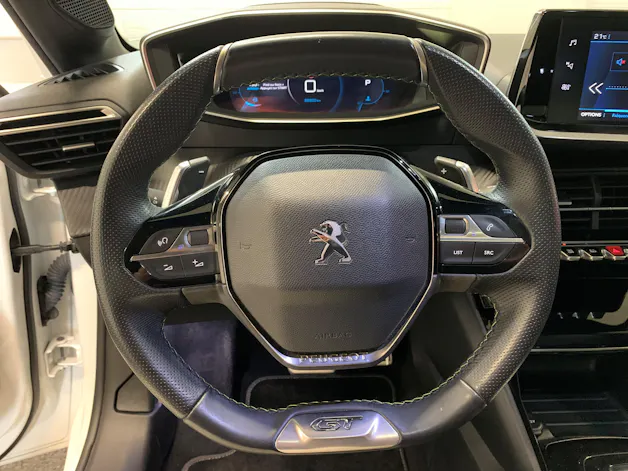 PEUGEOT 208 1.2 PureTech GT EAT8