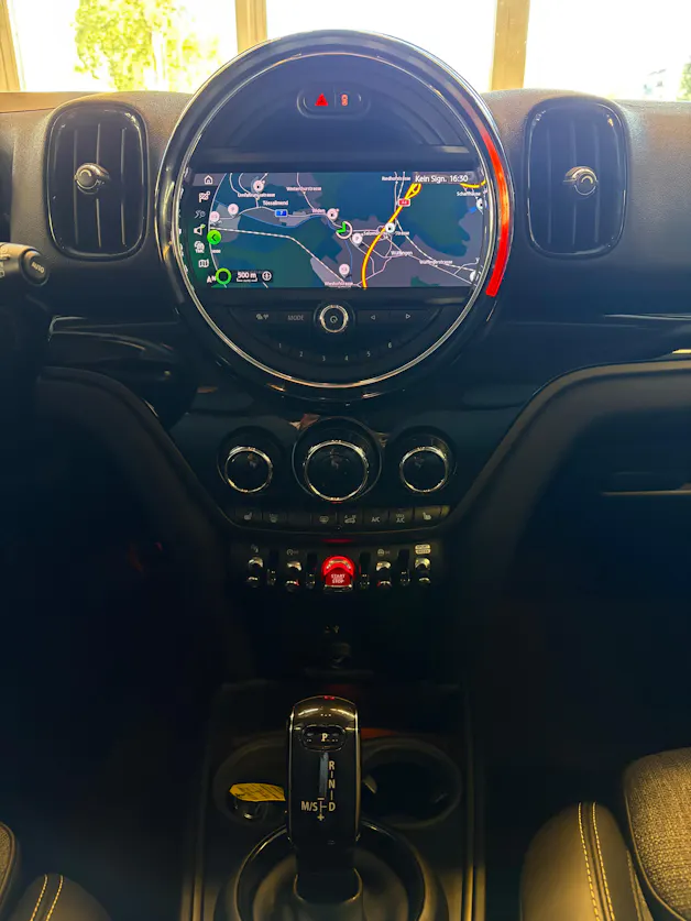 MINI Countryman Cooper S Trafalgar ALL4 | CH Fahrzeug | 18 Zoll |