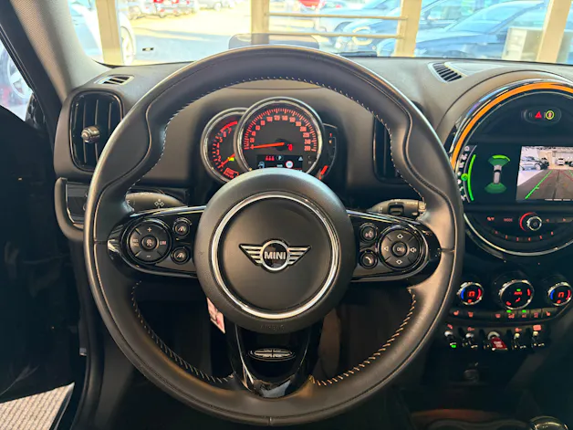 MINI Countryman Cooper S Trafalgar ALL4 | CH Fahrzeug | 18 Zoll |