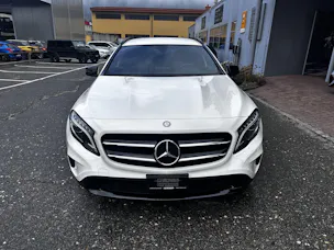 MERCEDES-BENZ GLA 200 d Urban 4matic
