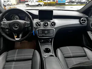 MERCEDES-BENZ GLA 200 d Urban 4matic