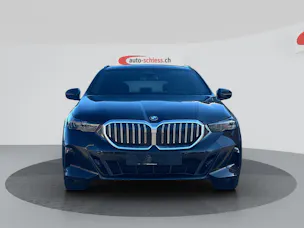 BMW 520i sDrive 48V Touring M Sport Steptronic Shadow Line