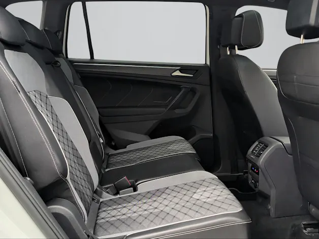 VW Tiguan Allspace 2.0TSI R-Line 4Motion DSG