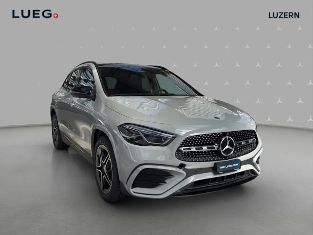 MERCEDES-BENZ GLA 250 4Matic 8G-DCT Swiss Star