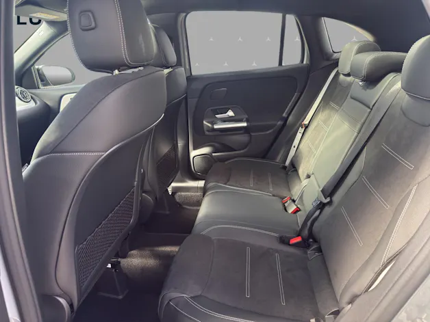 MERCEDES-BENZ GLA 250 4Matic 8G-DCT Swiss Star