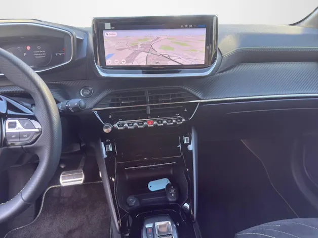 PEUGEOT 208 1.2 Hybrid 145 GT