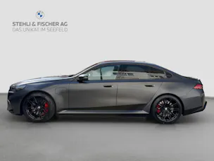 BMW M5 xDrive