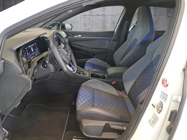 VW Golf VIII 2.0 TSI R DSG 4motio