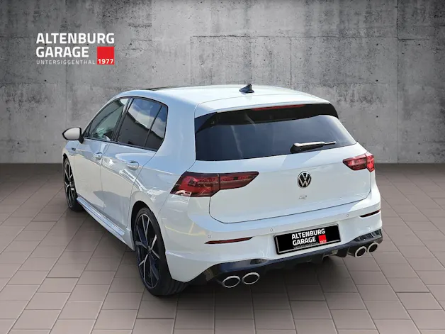 VW Golf VIII 2.0 TSI R DSG 4motio