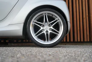 SMART FORTWO BRABUS XCLUSIVE SOFTOUCH l 102 PS