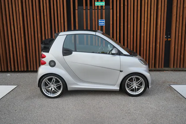 SMART FORTWO BRABUS XCLUSIVE SOFTOUCH l 102 PS