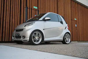 SMART FORTWO BRABUS XCLUSIVE SOFTOUCH l 102 PS