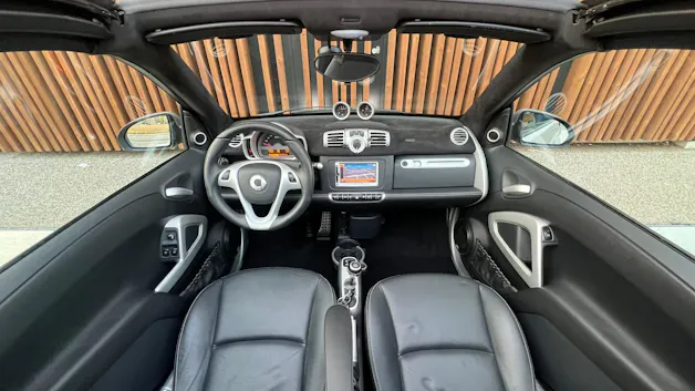 SMART FORTWO BRABUS XCLUSIVE SOFTOUCH l 102 PS