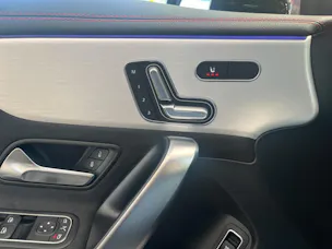MERCEDES-BENZ CLA 250 4Matic 8G-DCT