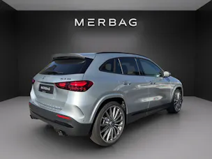 MERCEDES-BENZ GLA AMG 35 4Matic 8G-DCT