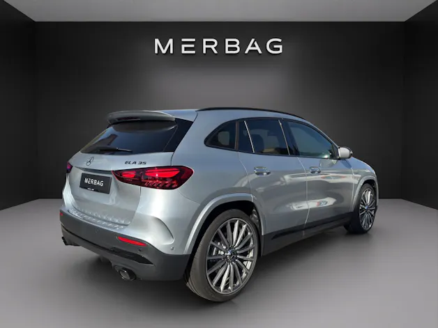 MERCEDES-BENZ GLA AMG 35 4Matic 8G-DCT