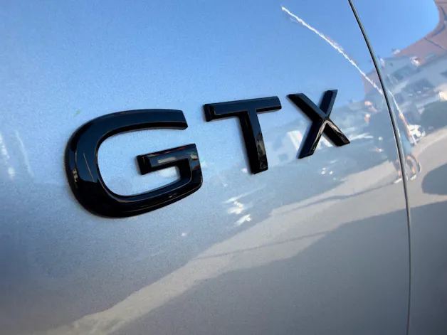 VW ID.7 TOURER GTX 340 PS 4MOTION *** VOLLAUSSTATTUG IN SCALE SILVER ***
