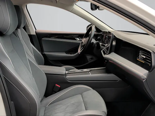 VW Passat Variant 2.0 TDI evo Business DSG