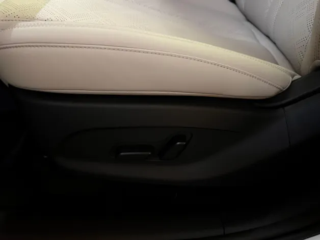 BYD Atto 2 DM-i Boost