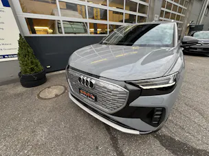 AUDI Q4 e-tron 50 quattro