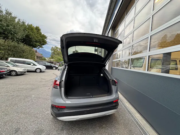 AUDI Q4 e-tron 50 quattro
