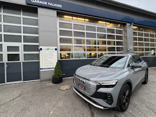 AUDI Q4 e-tron 50 quattro