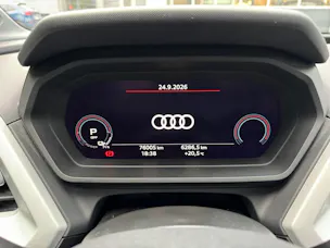 AUDI Q4 e-tron 50 quattro