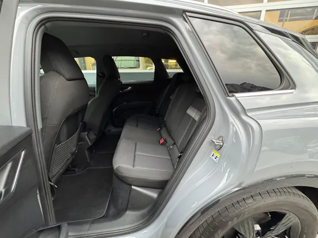 AUDI Q4 e-tron 50 quattro
