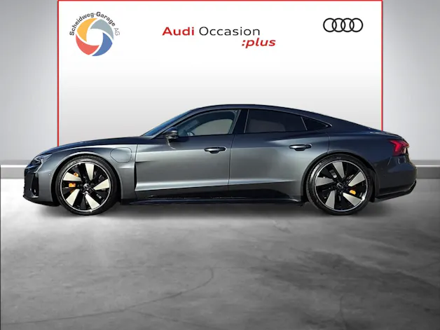 AUDI e-tron GT quattro