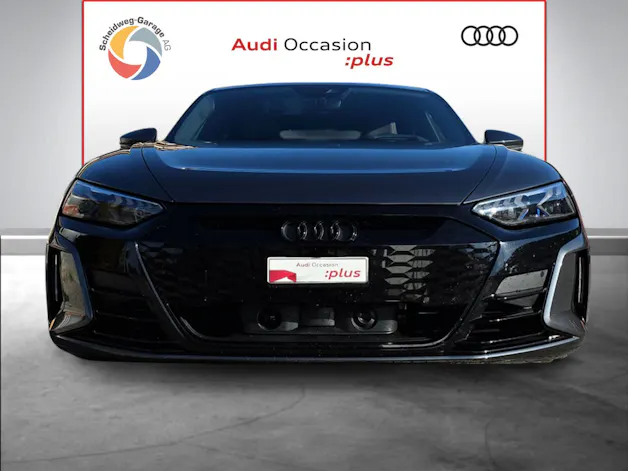 AUDI e-tron GT quattro