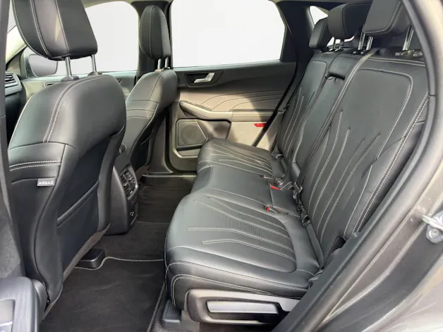 FORD Kuga 2.5 Plug-in Hybrid Vignale