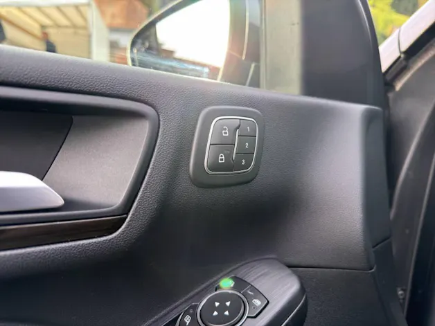 FORD Kuga 2.5 Plug-in Hybrid Vignale