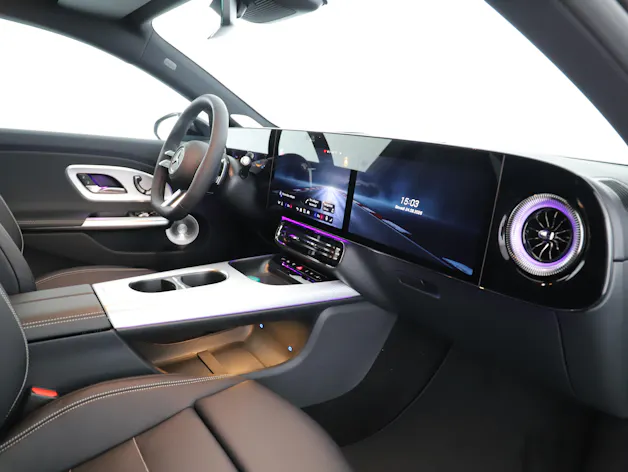 MERCEDES-BENZ CLA 350+ 85 kWh EQ