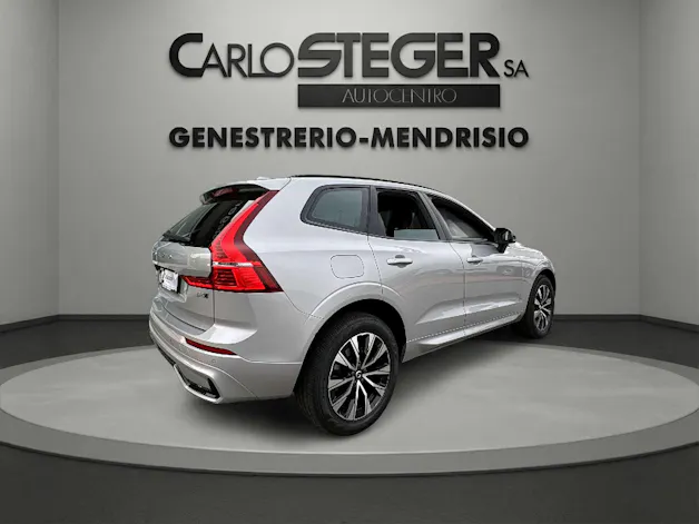 VOLVO XC60 B4 Diesel Mild Hybrid AWD Plus Dark Geartronic