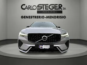 VOLVO XC60 B4 Diesel Mild Hybrid AWD Plus Dark Geartronic
