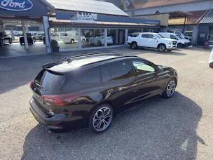 FORD Focus Station Wagon 1.0i EcoB Hybrid 155