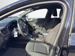 FORD Focus Station Wagon 1.0i EcoB Hybrid 155