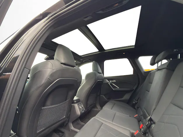 BMW X1 xDrive 23d 48V M Sport * Panoramadach * Harman/Kardon * Elektr. Sitze * 360° Kamera * AHK *