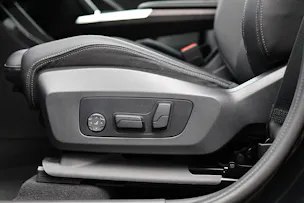 BMW X1 xDrive 23d 48V M Sport * Panoramadach * Harman/Kardon * Elektr. Sitze * 360° Kamera * AHK *