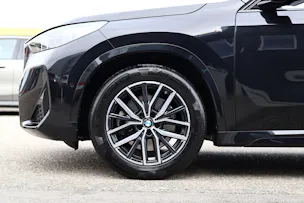 BMW X1 xDrive 23d 48V M Sport * Panoramadach * Harman/Kardon * Elektr. Sitze * 360° Kamera * AHK *