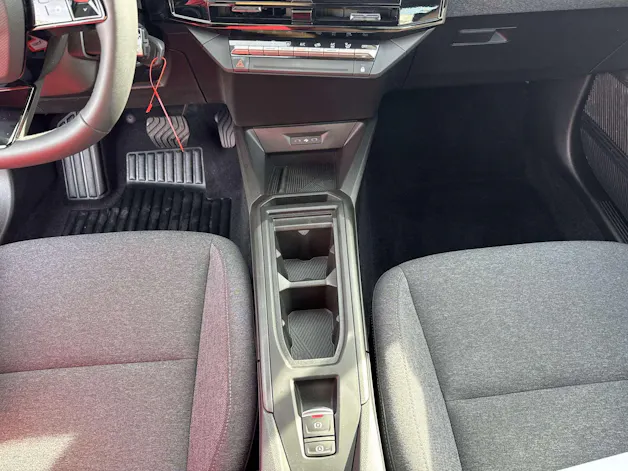 RENAULT Clio 1.2 TCe Evolution NEUES MODELL EDC-Automat