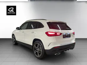 MERCEDES-BENZ GLA 200 Night Star 7G-DCT