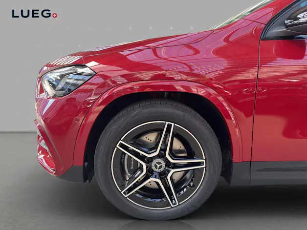 MERCEDES-BENZ GLA 250 4Matic 8G-DCT Swiss Star